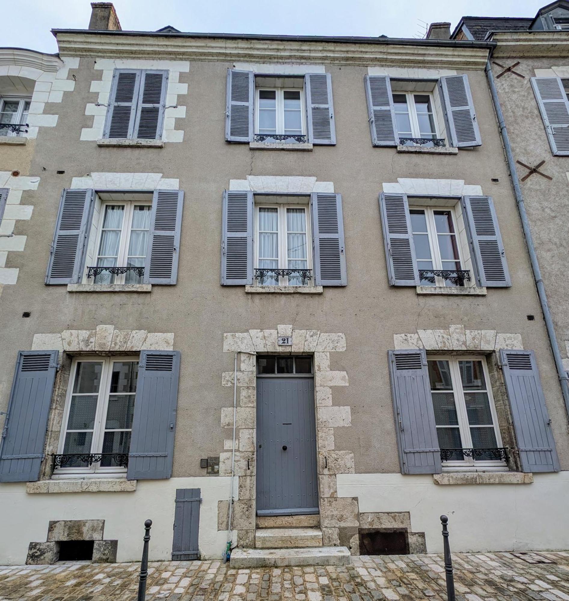 Appartement Au Coeur Du Centre Ville De Blois Exterior foto